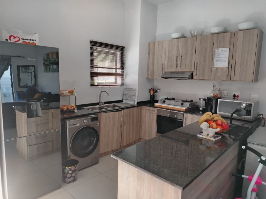 2 Bedroom Property for Sale in Parklands Western Cape